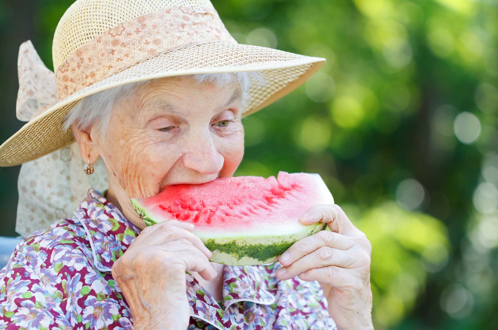 vrs pacific carlton blog 6 summer safety tups for seniors living in retirement communities